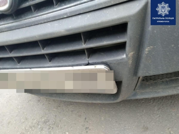 В Кременчуге ГАЗ врезался в припаркованный Feat
