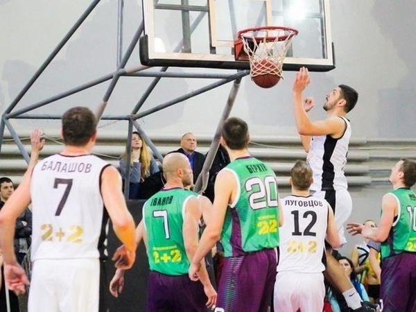 Кременчугских баскетболистов ждет матч с харьковчанами