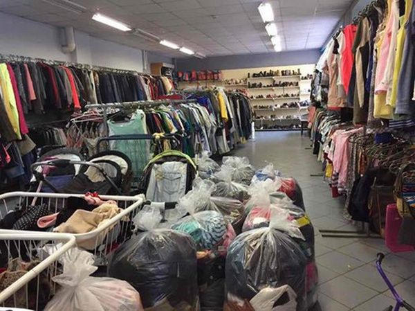 Кремнчужанке, которая устроила драку возле секонд-хэнда, придется поработать на благо города