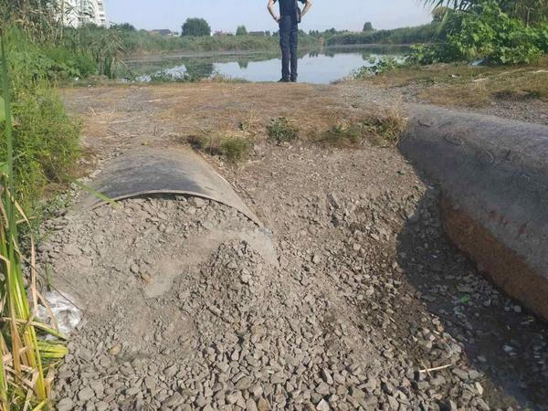 В Кременчугской мэрии решали проблему перекрытия воды в реке Сухой Кагамлык