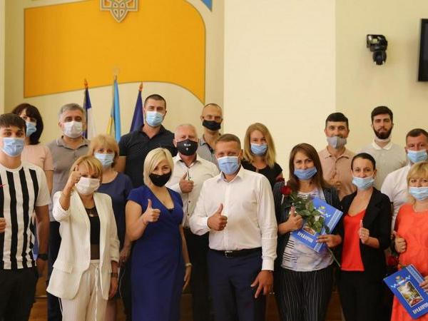 Виталий Малецкий поздравил представителей бизнеса с Днем предпринимателя