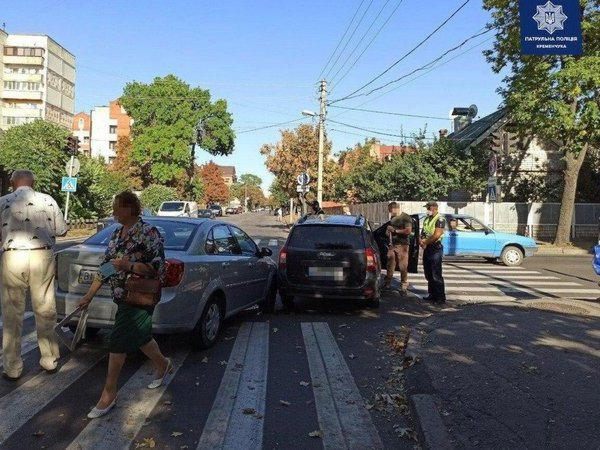 В Кременчуге на перекрестке произошло ДТП