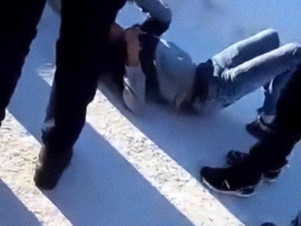 В Кременчуге палками избили 12-летнего мальчика