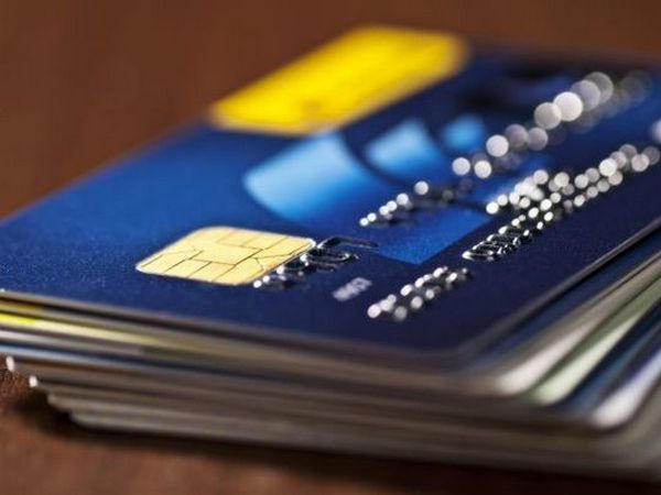 Кременчужанка потеряла почти 4 тысячи гривен, пытаясь продать обувь