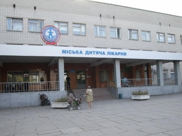 В Кременчуге 12-летний мальчик сломал хребет