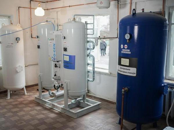 Кременчуг получил 6 кислородных станций для обеспечения кислородной поддержки больных COVID-19