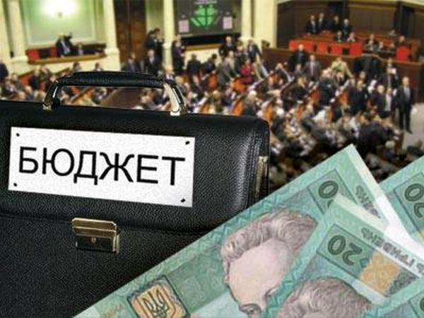 На что идут бюджетные средства или почему кременчугские школьники опять остались без учебников