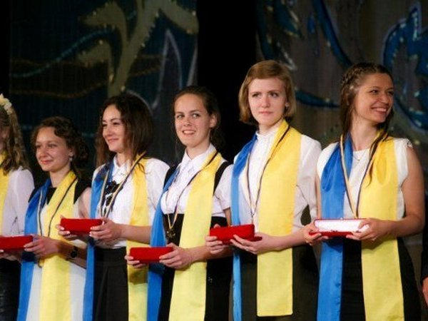 В Кременчуге медалистов стало меньше