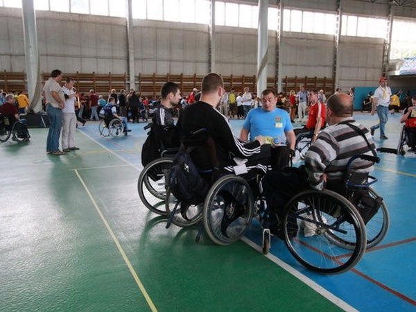 В Кременчуге проходит спартакиада для инвалидов