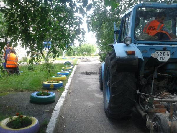 На Первом Занасыпе кременчугские дорожники начали ремонт