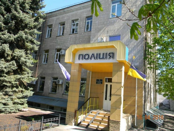 Полиция на два часа заблокировала работу кременчугских коммунальщиков