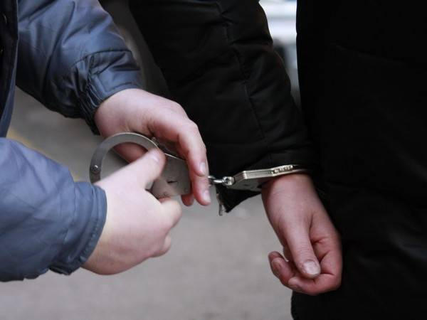 По горячим следам: в Кременчуге задержали двух расхитителей местных магазинов