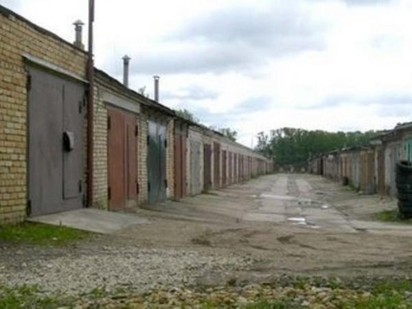 В Кременчуге обворовывают гаражи