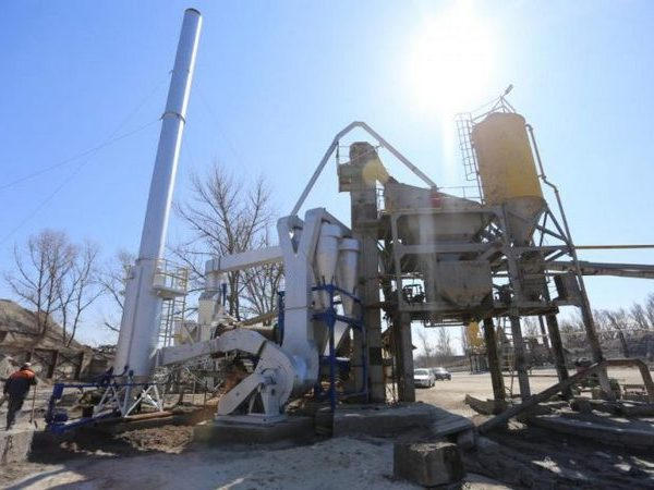 В Кременчуге приступили к производству асфальтобетонных смесей