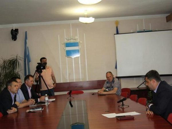 Кременчугских правоохранителей отправили в игорные учреждения