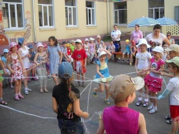 В Кременчуге стартовал сезон летнего отдыха у детей