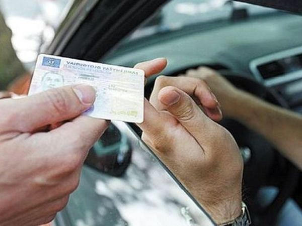 На выходных 12 кременчужан нарушили закон, сев за руль пьяными