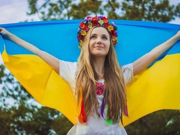 Горожан приглашают на флешмоб «Кременчуг – сердце Украины»