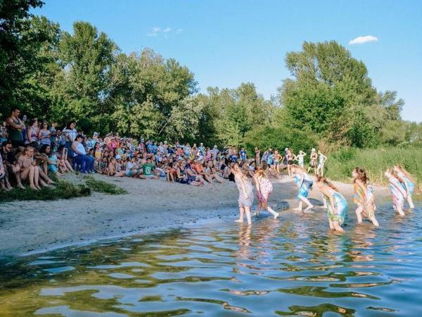 На пляжах двух детских лагерей под Кременчугом купаться опасно На пляжах двух детских лагерей под Кременчугом купаться опасно