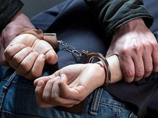 Правоохранители раскрыли два случая грабежа и задержали подозреваемых