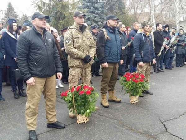 В Кременчуге День добровольца отметили митингом
