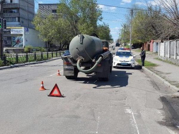 В Кременчуге грузовик сбил 72-летнего велосипедиста