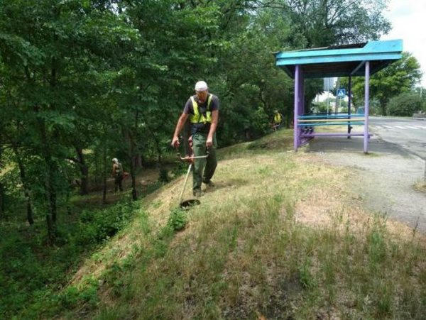 В Кременчуге стартовал третий этап покоса городских территорий В Кременчуге стартовал третий этап покоса городских территорий