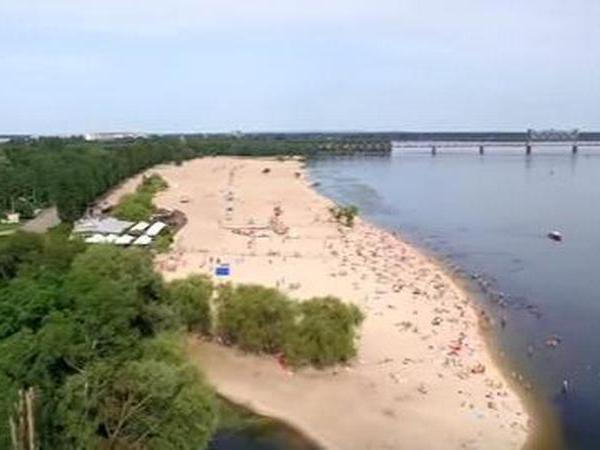 Кременчужанам не рекомендуют купаться на городских пляжах