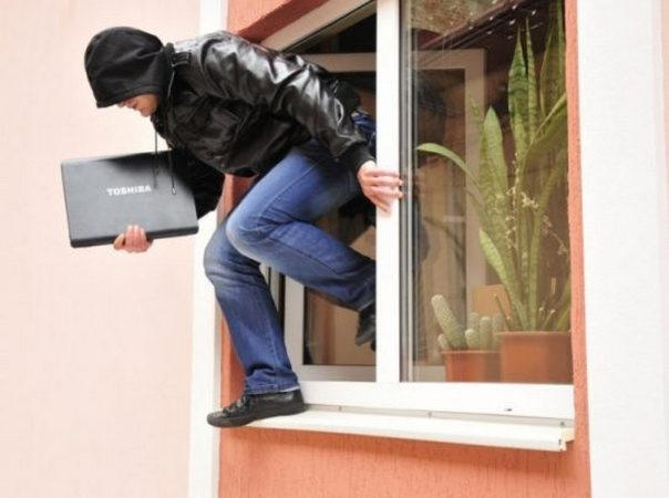За сутки в Кременчуге зарегистрировано три заявления о кражах
