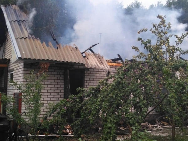 В Кременчугском районе горела хозяйственная постройка