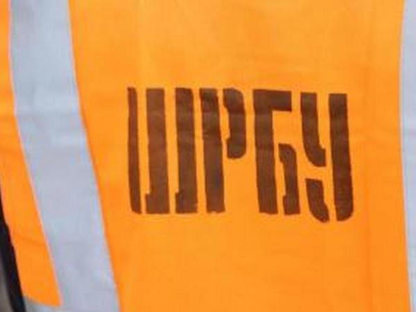 Кременчугские дорожники занялись расчисткой ливневой канализации