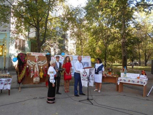 Библиотекари подготовили тожественное мероприятие «Празднует родной Кременчуг»