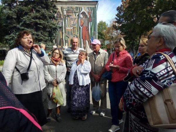 Ко Дню города кременчужанам рассказали о старых зданиях города