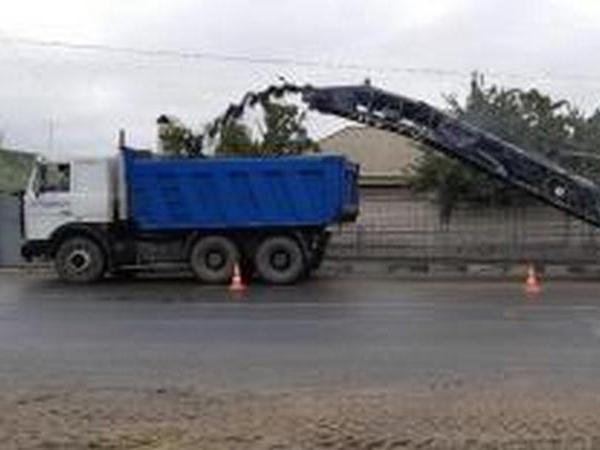 Кременчугские дорожники заканчивают ремонт на улице А. Герасимовича