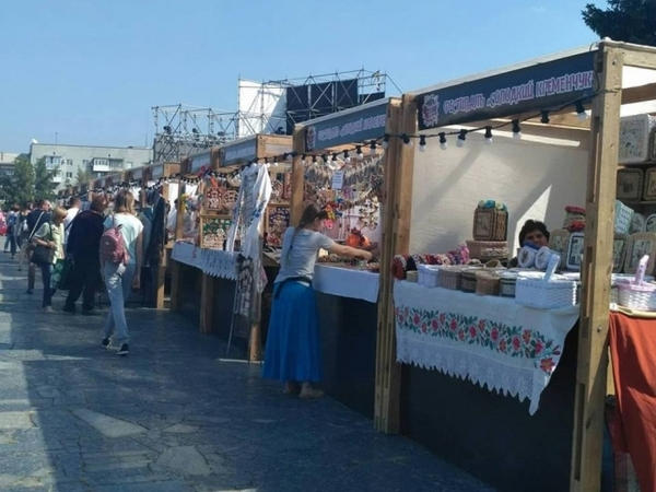 В Кременчуге День города удалось отметить без займов и кредитов