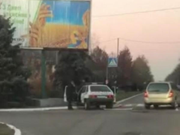 В районе ПК «КрАЗ» женщина на «Субару» не разминулась с автомобилем кременчугской полиции