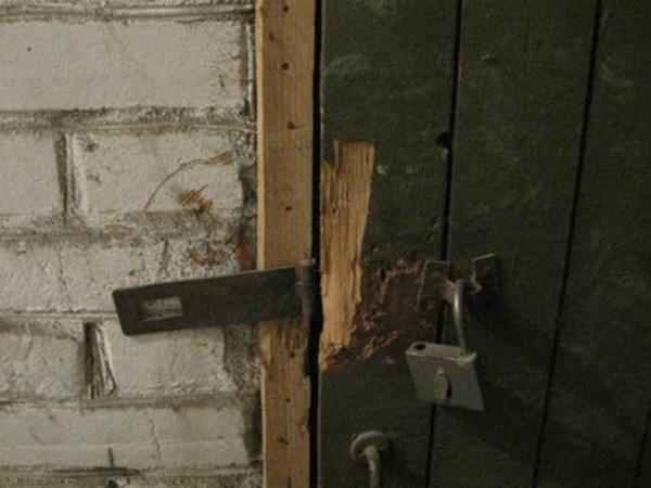 В Кременчуге неизвестные обокрали подвал пенсионерки