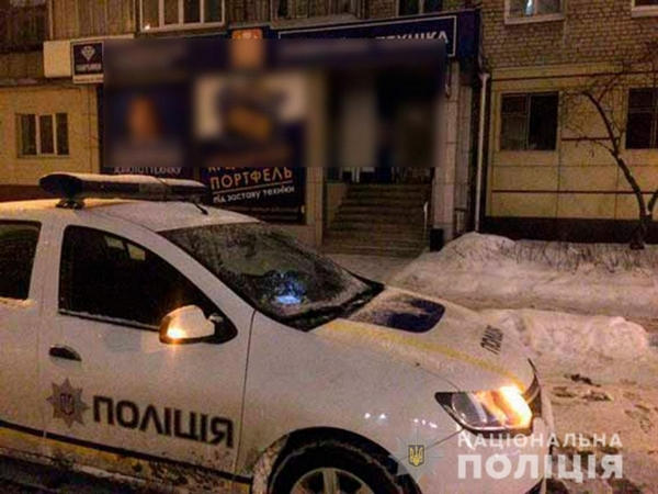 Кременчугская полиция спасла ломбард от грабителя