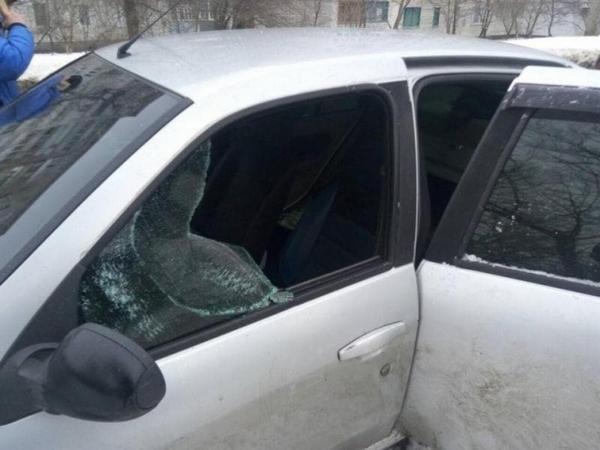 Кременчугской полиции, чтобы остановить нарушителя, пришлось разбить стекло его автомобиля