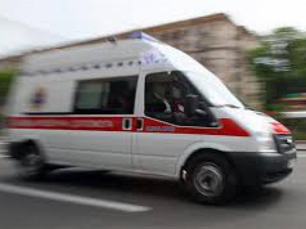 В Кременчуге подросток упал со второго этажа заброшенного здания
