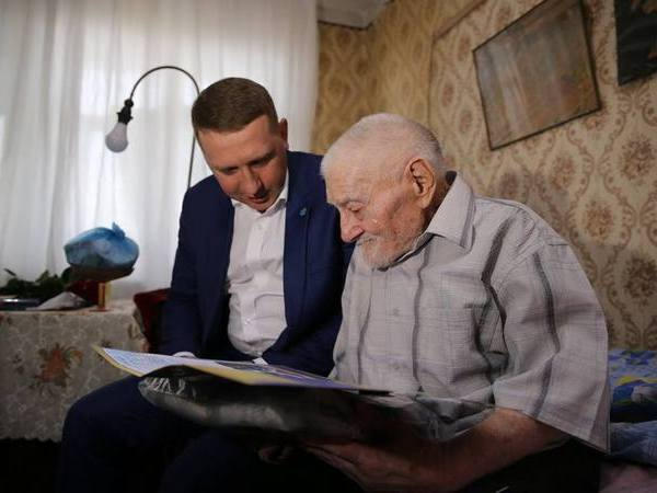 Кременчужанин Павел Шестаков отметил 100-летний юбилей