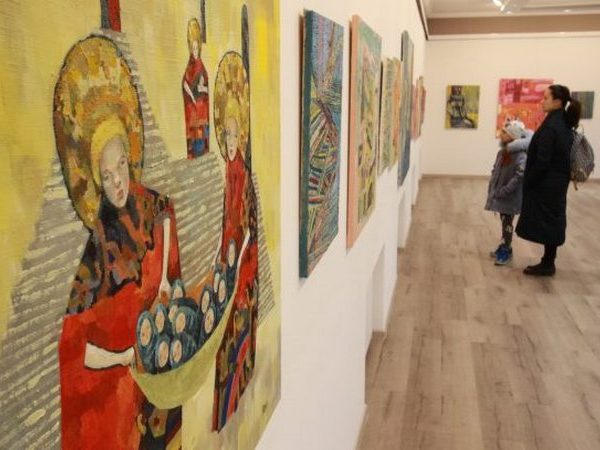 В Художественной галерее Кременчуга открылось две выставки