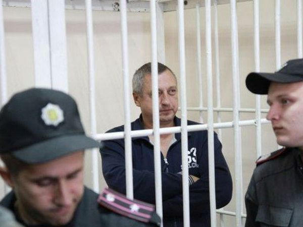 Подозреваемым в убийстве Бабаева и Лободенко продлили срок содержания под стражей