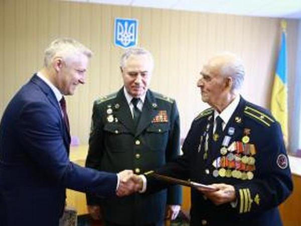Представители кременчугских властей встретились с ветеранами города