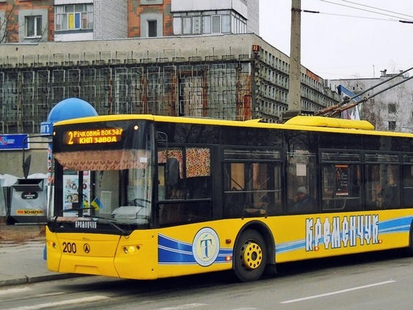 В Кременчуге троллейбусы изменят маршрут в связи с проведением велосоревнований