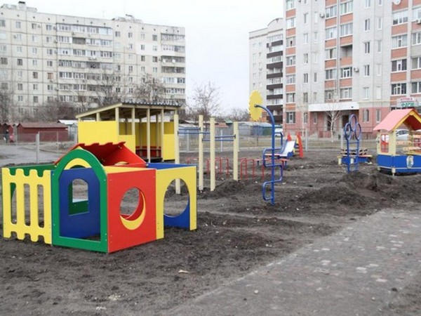 Строили, строили и... не достроили. Новый детский сад-школа в Кременчуге не откроется 1 сентября