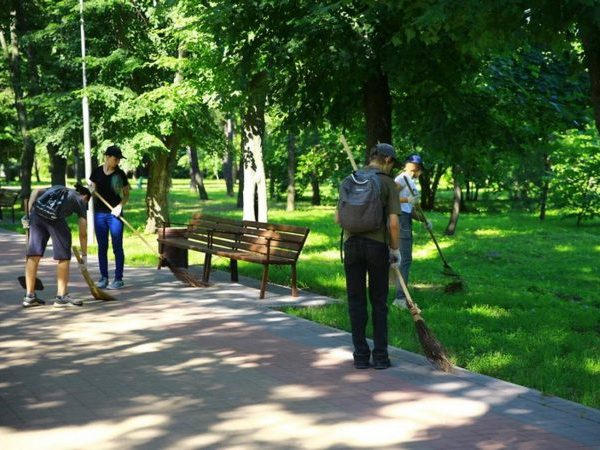 В Кременчуге более 100 студентов и школьников подзаработают летом