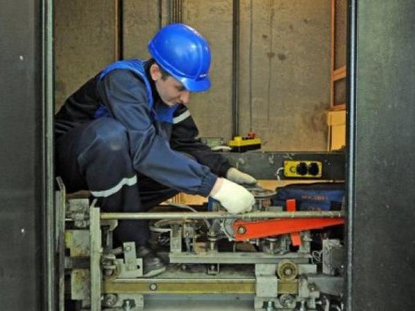Кременчугские ОСМД получат средства на капремонт лифтов