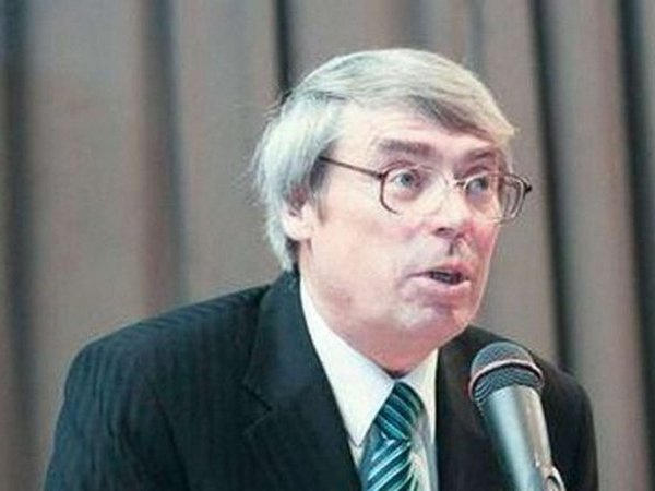 В Кременчуге учредят премию известного писателя Баранова