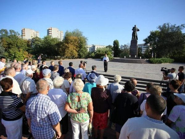 В Кременчуге ко Дню Независимости состоится возложение цветов